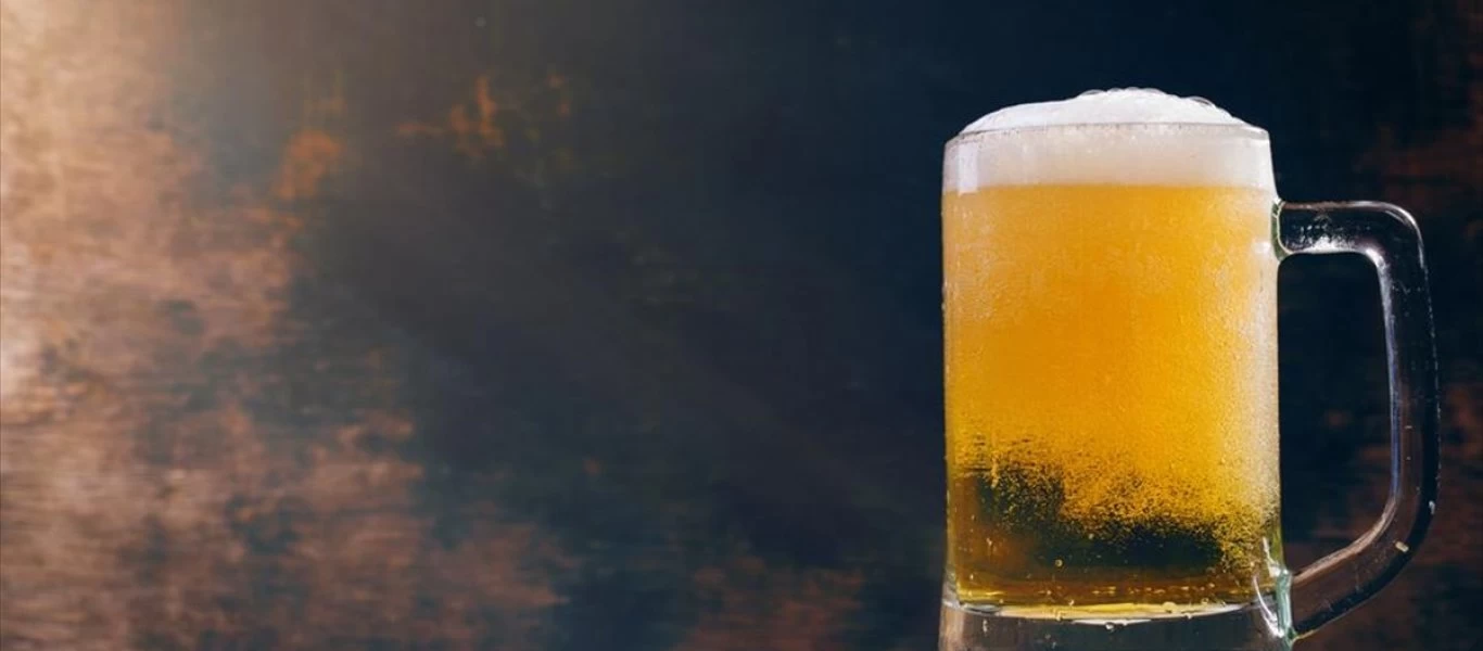 Κρασί, μπίρα ή ουίσκι: Ποιο μπορεί να αυξήσει περισσότερο τον κίνδυνο εκδήλωσης καρκίνου;